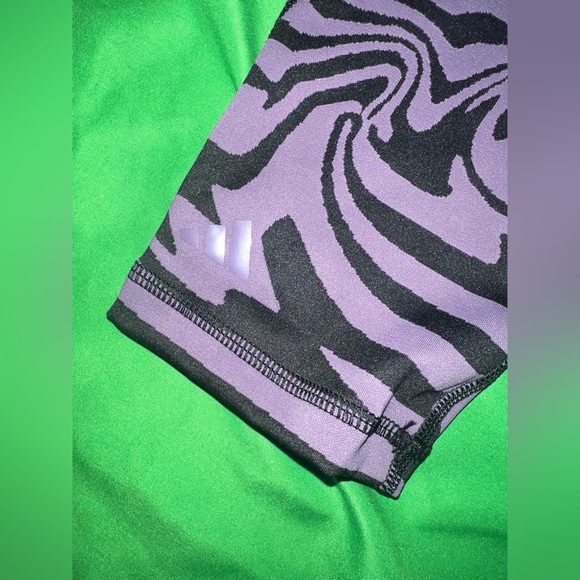 Adidas Stylish Zebra Print Leggings size Medium - Picture 5 of 6